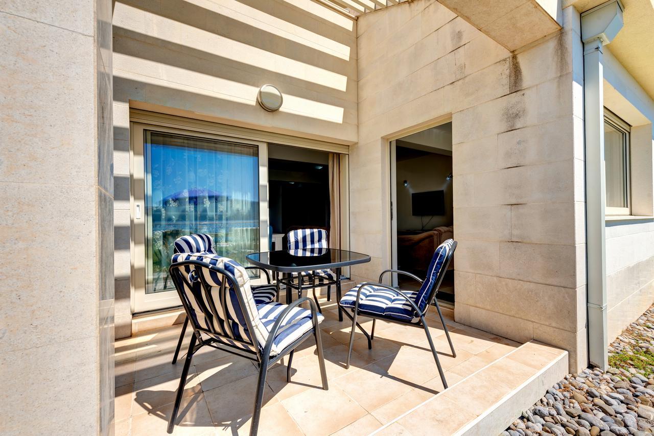 Apartments Villa Adriatic Τίβατ Εξωτερικό φωτογραφία